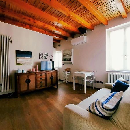 Apartament Antica Corte, Bilocale Nel Centro Storico Di Como Zewnętrze zdjęcie