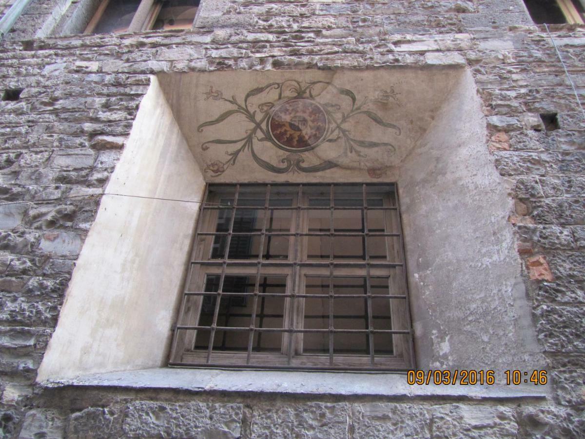 Apartament Antica Corte, Bilocale Nel Centro Storico Di Como Zewnętrze zdjęcie